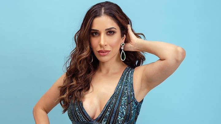 Sophie Choudry on Bollywood Friendships, Acting & Inclusivity in her latest song ‘Gori Hai’ Sophie Choudry on Bollywood Friendships, Acting & Inclusivity in her latest song ‘Gori Hai’