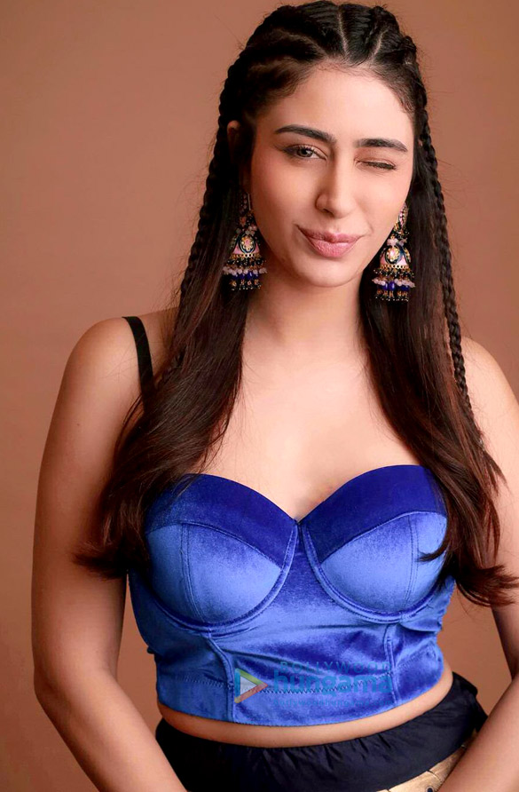 warina hussain 2 13