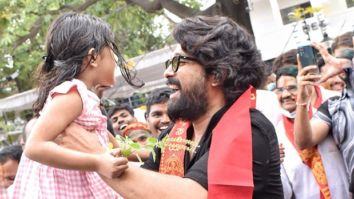 Allu Arjun celebrates Ganesh Visarjan with his daughter Arha and the team