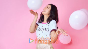 Celeb Photos Of Divya Khosla Kumar