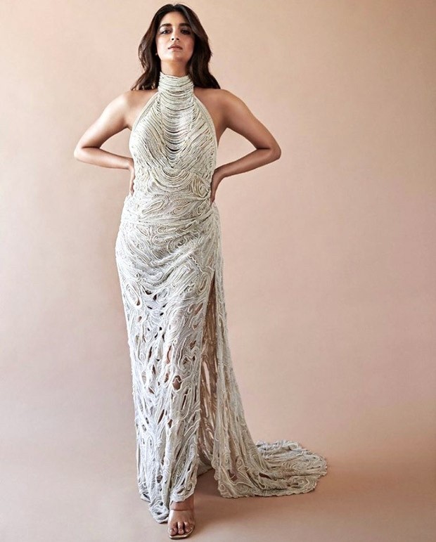 Keerthy Suresh looks divine in ivory pearl string gown worth Rs. 2.25 Lakh as she decks up for a photo-shoot Keerthy Suresh looks divine in ivory pearl string gown worth Rs. 2.25 Lakh as she decks up for a photo-shoot