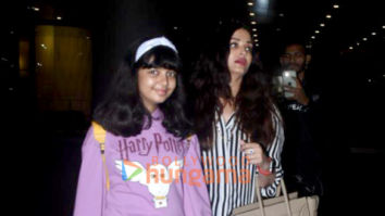 Photos: Aishwarya Rai Bachchan, Abhishek Bachchan, Janhvi Kapoor and others snapped at the airport