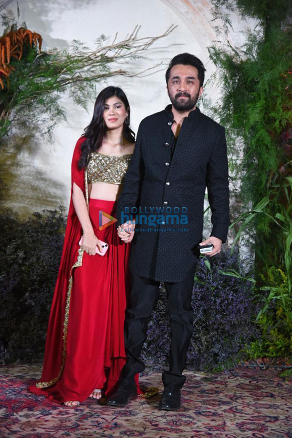 photos ali fazal and richa chadha snapped at their wedding reception along with other celebs 090 2
