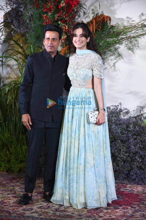photos ali fazal and richa chadha snapped at their wedding reception along with other celebs 090 7