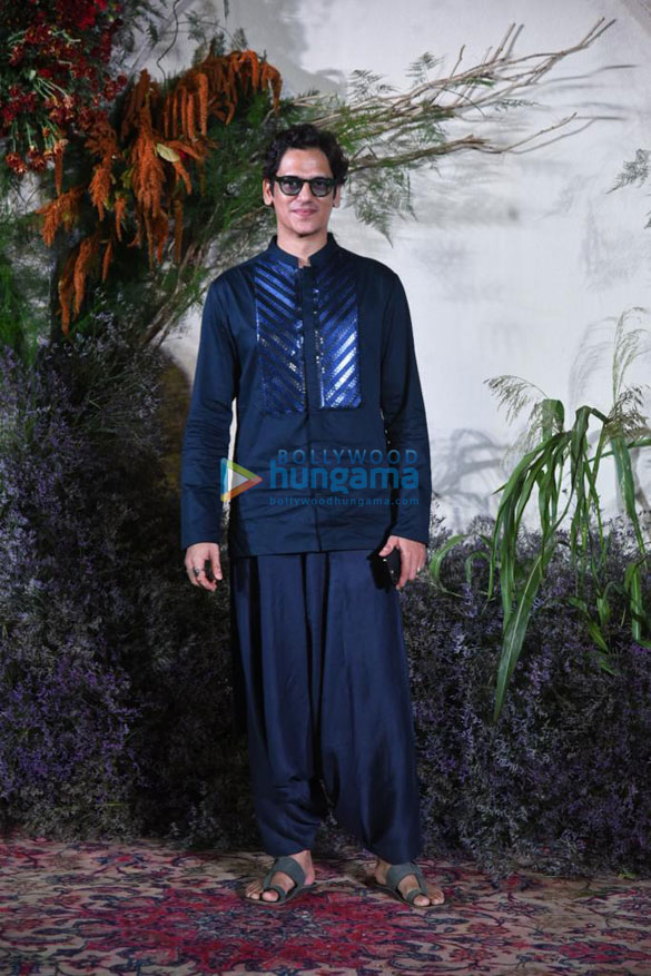 photos ali fazal and richa chadha snapped at their wedding reception along with other celebs final 14