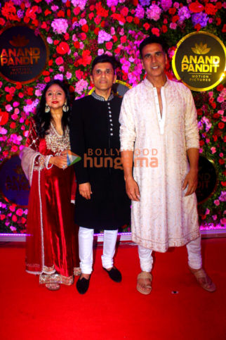 Photos: Amitabh Bachchan, Hrithik Roshan and others snapped attending Anand Pandit’s Diwali bash