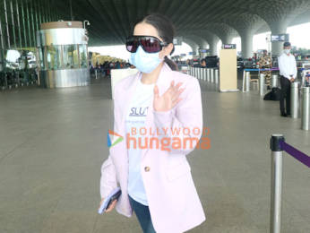 Photos: Anil Kapoor, Aryan Khan, Uorfi Javed and others snapped at the airport