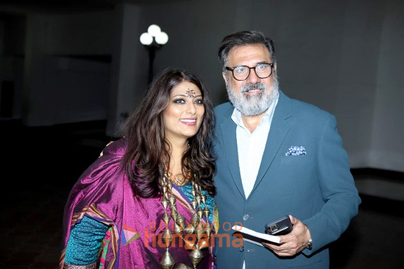 photos boman irani inaugurates mumbai art fair 4