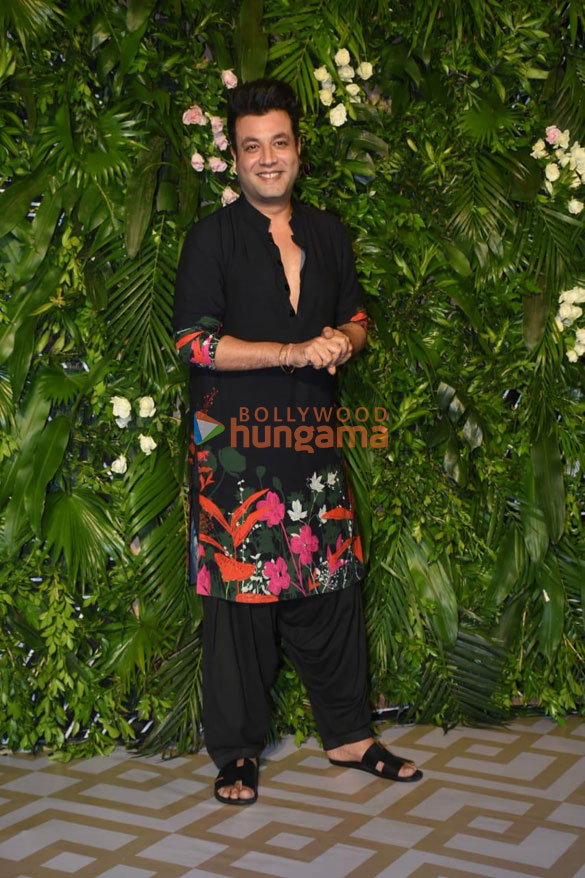 photos celebs attend kriti sanons diwali bash 77 4