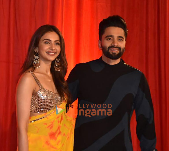 photos celebs attend ramesh s tauranis diwali bash 009988 4