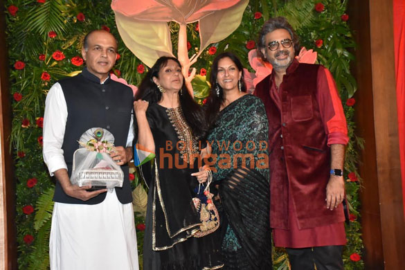 photos celebs attend ramesh s tauranis diwali bash 10
