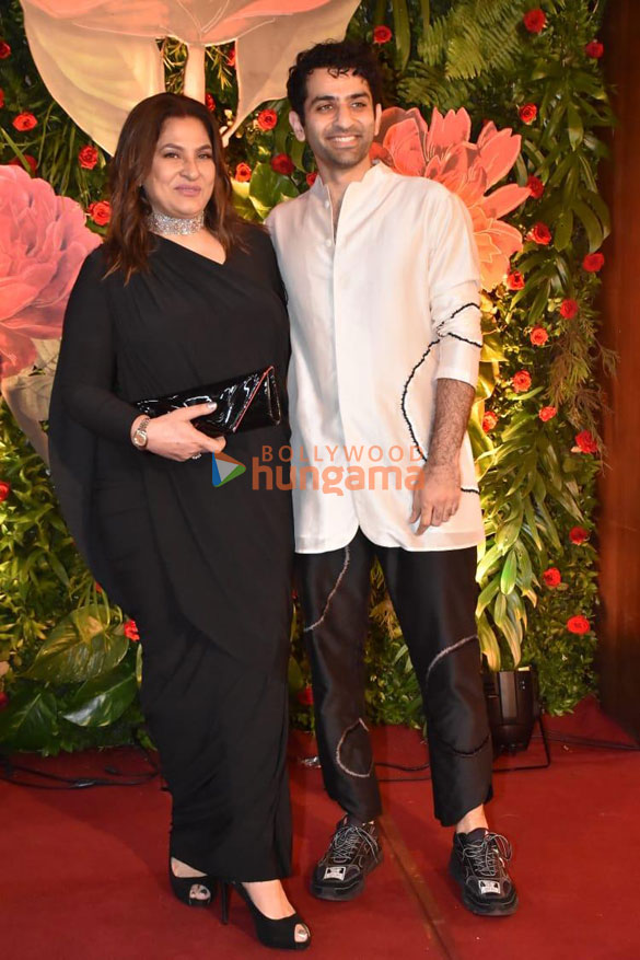 photos celebs attend ramesh s tauranis diwali bash 664433 1