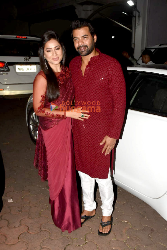 photos celebs attend shilpa shettys diwali bash 11
