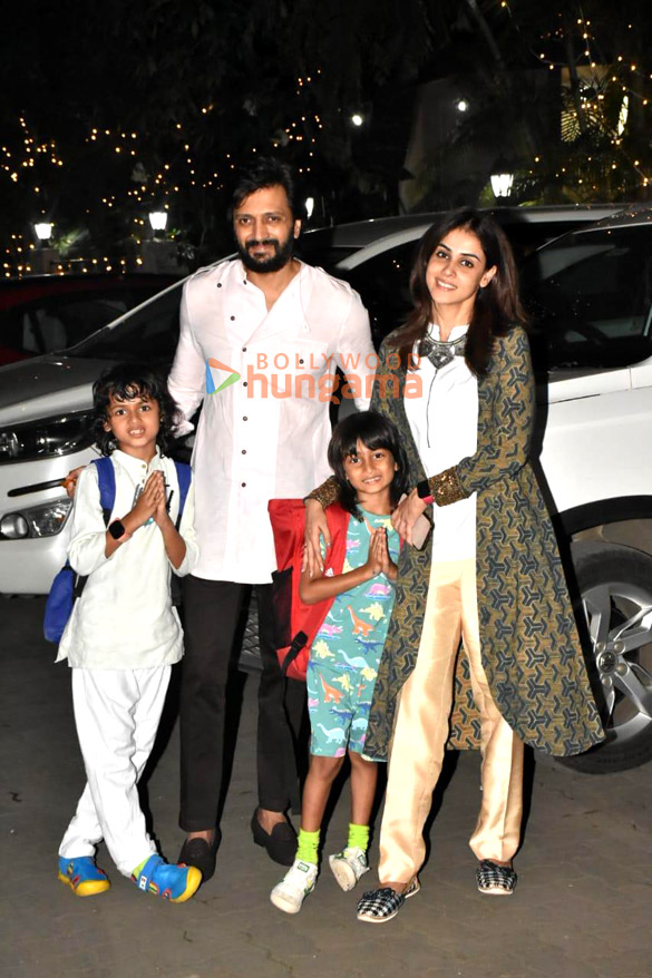 Photos: Celebs attend Sohail Khan’s Diwali party at Bandra Photos: Celebs attend Sohail Khan’s Diwali party at Bandra