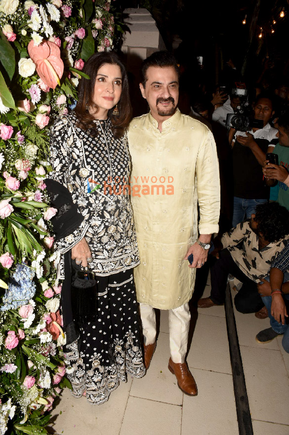 photos celebs grace ekta kapoors diwali bash 24 2