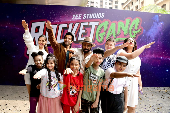 photos celebs snapped at rocket gang trailer launch 6