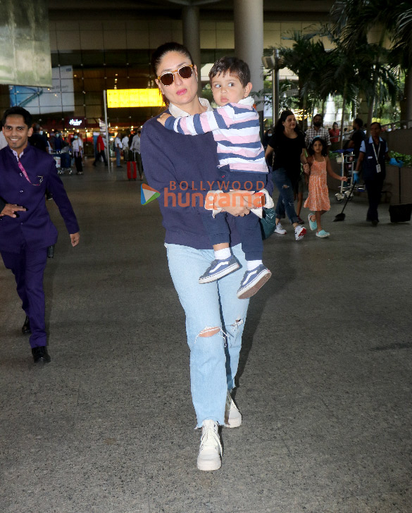 photos kareena kapoor khan malaika arora bhavna pandey and seema sachdev khan snapped at the airport 4