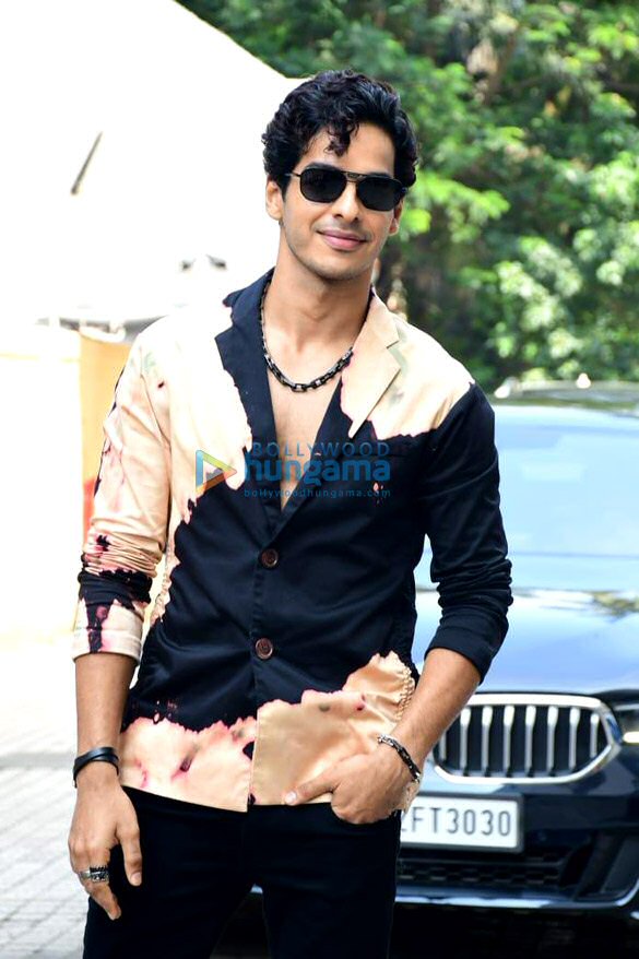 photos katrina kaif ishaan khatter siddhant chaturvedi and others attend the trailer launch of their film phone bhoot 3
