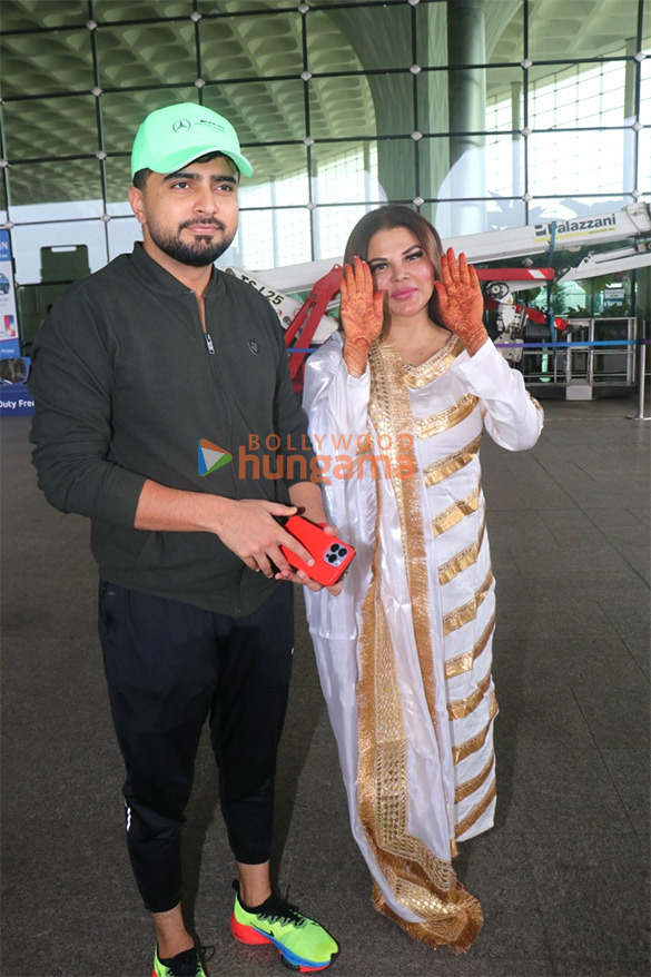 photos ranveer singh nora fatehi vicky kaushal and others snapped at the airport 2