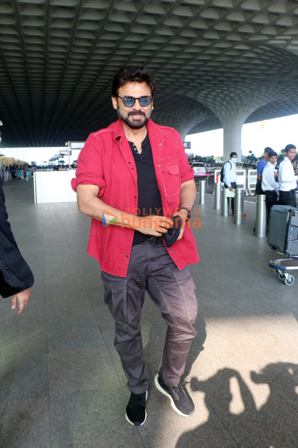 photos ranveer singh paris hilton venkatesh daggubati and others snapped at the airport 3