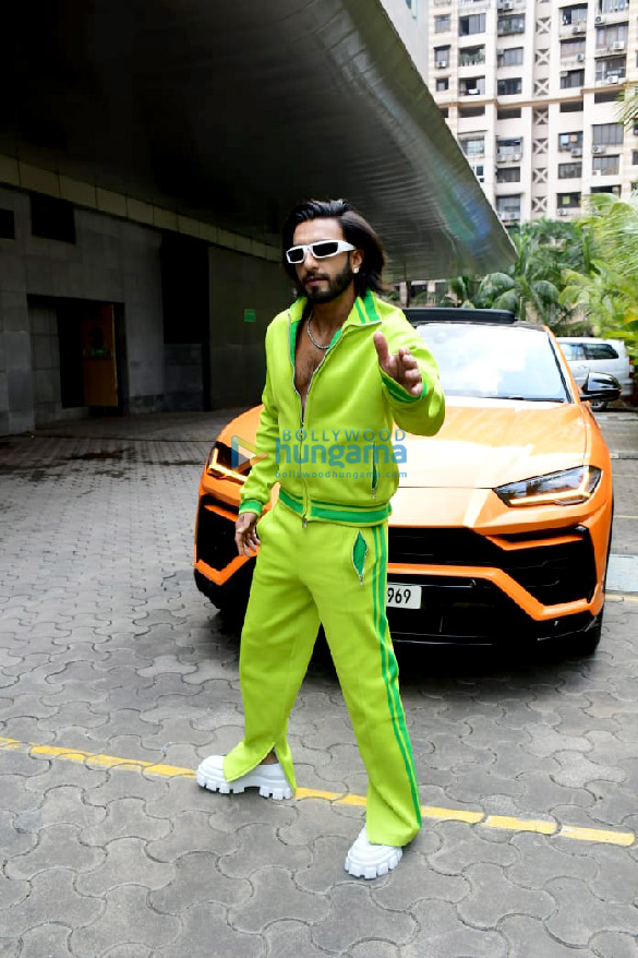 photos ranveer singh snapped at the launch of the song o pari 2
