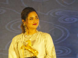 Photos: Rashami Desai, Rahul Dev and other celebs grace the Aaj Ka Karamveer Awards 2022