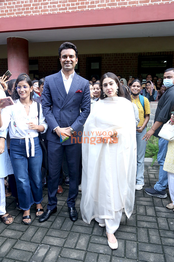 photos sara ali khan snapped at the interactive session no shame in new delhi 1