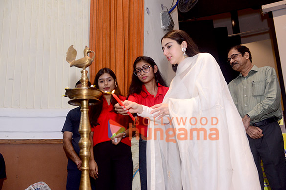 photos sara ali khan snapped at the interactive session no shame in new delhi 6
