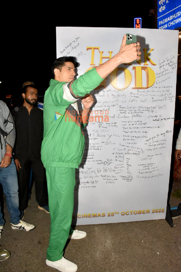 photos sidharth malhotra snapped during thank god promotions 2
