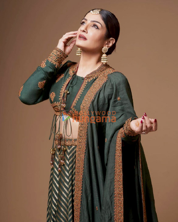 raveena tandon 5 16