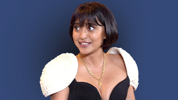 Sayani Gupta’s SUPER FUN Rapid Fire on Shah Rukh Khan, Four More Shots Please! & more Sayani Gupta’s SUPER FUN Rapid Fire on Shah Rukh Khan, Four More Shots Please! & more
