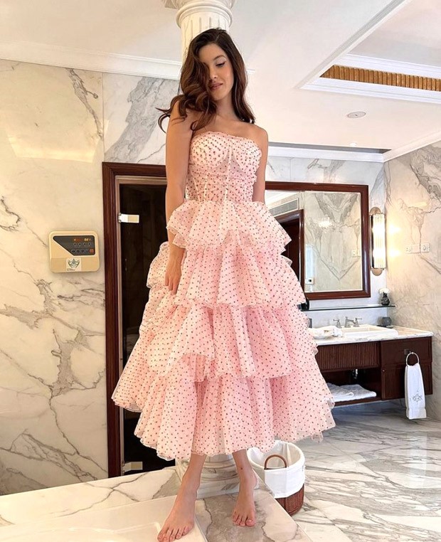 Shanaya Kapoor had her major princess moment in Gauri & Nainika’s ruffled pink polka dot dress worth Rs.54K 