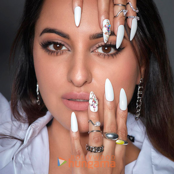 sonakshi sinha 3 83