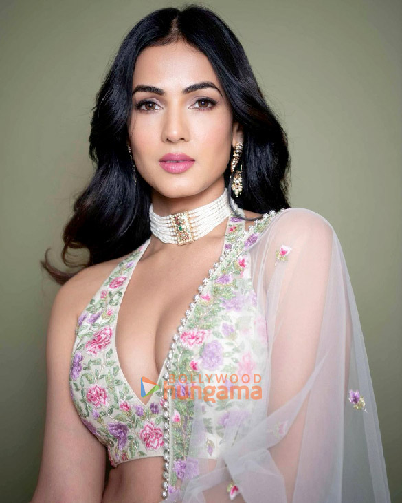 sonal chauhan 139