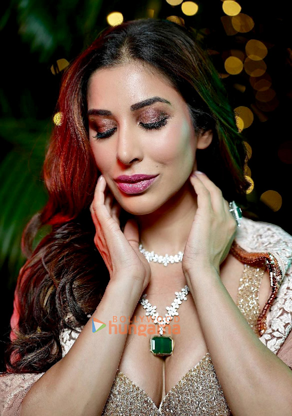 sophie choudry 5 25
