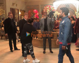 On the sets of the movie Uunchai