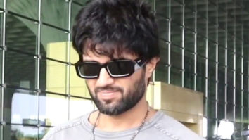Vijay Deverakonda greets paps at the airport