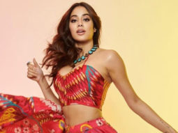 Janhvi Kapoor swirls around in her beautiful pink lehenga