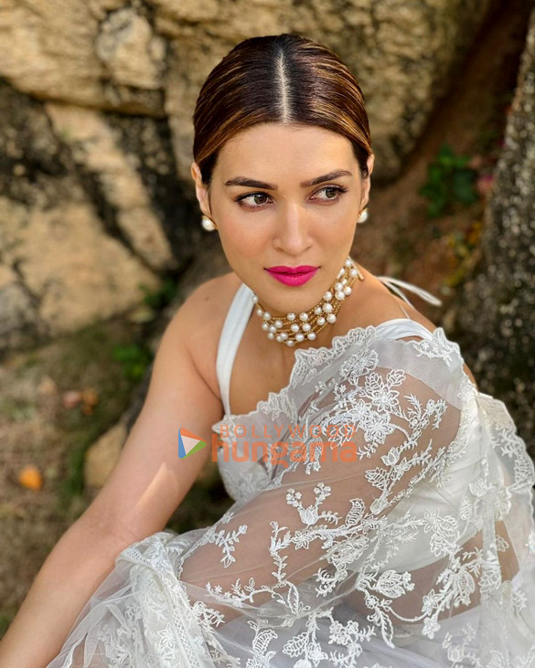 kriti sanon 2 137