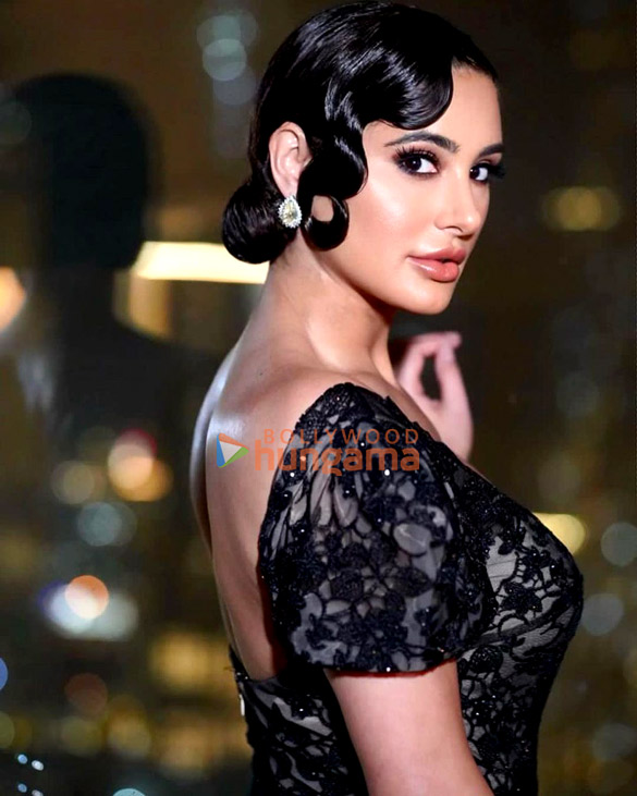 nargis fakhri 1 21