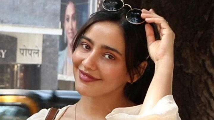 Neha Sharma poses for paps in comfy casuals as she gets clicked in the city