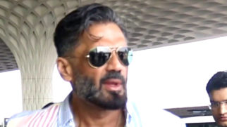 Paps compliment Suniel Shetty’s new look as he gets clicked at the airport