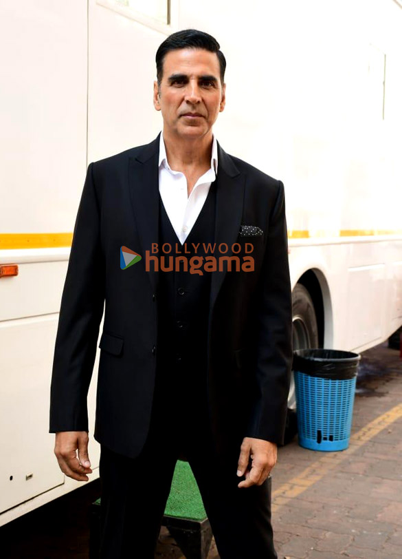 photos akshay kumar dia mirza and nawazuddin siddiqui snapped attending an event 4