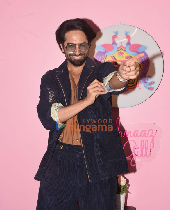 photos ayushmann khurrana snapped promoting an action hero on shenaaz gills chat show desi vibes 2