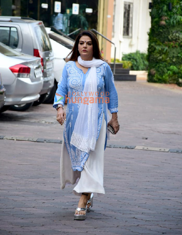 photos celebs attend late rakesh kumars prayer meet 3
