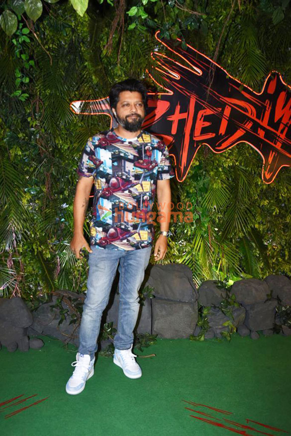 photos celebs attend the premiere of bhediya 1