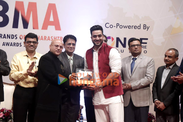 photos celebs grace iconic brands of maharashtra awards 2022 2