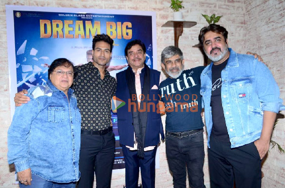 photos celebs grace the poster launch of the film dream big starring fitness trainer guru mann 3