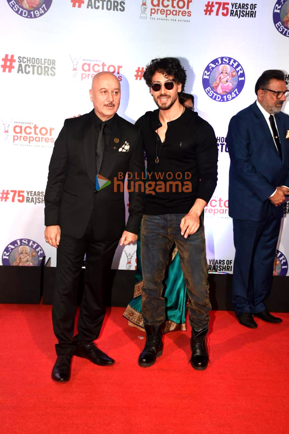 photos celebs grace the special screening of uunchai 1 2