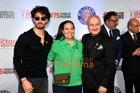 photos celebs grace the special screening of uunchai 12